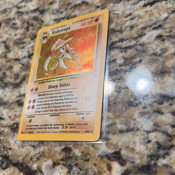 Rare Kabutops Pokémon Card - Picture 3 of 4